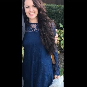 Trixxi Dress (Navy Blue/Long flared sleeve)